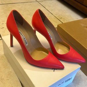 Manolo Blahnik Women’s High Heels, Size 7